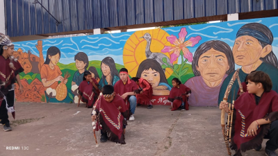 Un mural para la memoria: la policía y comunidades indígenas honran a las víctimas de Napalpí