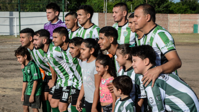Defensores frente a Tiro FC, con la premisa de seguir en la punta