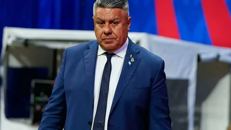 Claudio Tapia: "Si quieren volver a San Lorenzo una SAD, lo desafilio"
