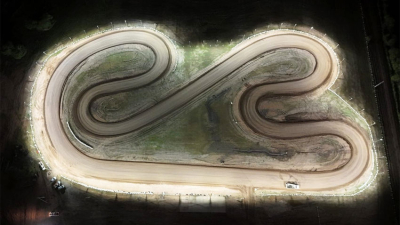 La noche de Sáenz Peña brilla con el karting