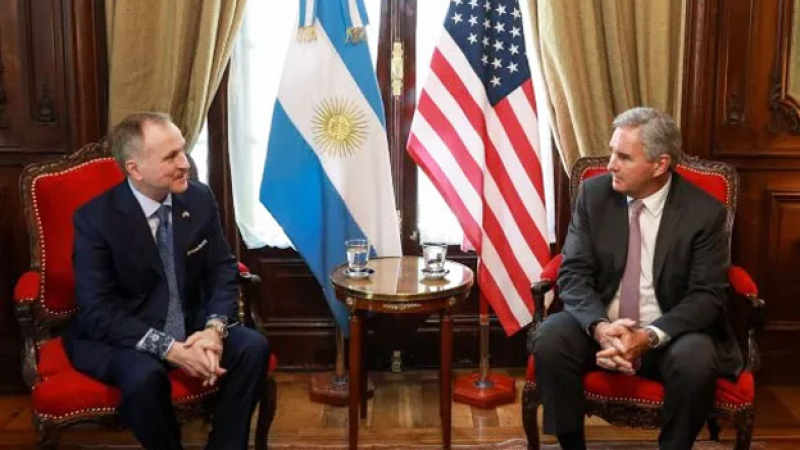 Quirno recibió al nuevo embajador de Estados Unidos Peter Lamelas