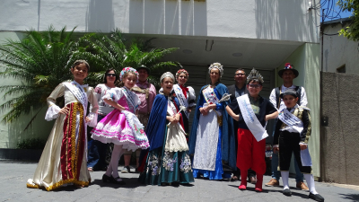 El orgullo inmigrante que vuelve a encender su fiesta mayor
