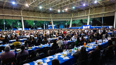 El gobernador Insfrán compartió una cena con la familia policial