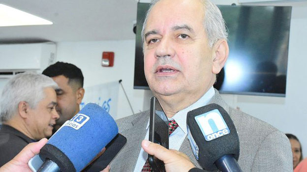 Salud-digital-mientras-Nación-dicta-la-obligatoriedad-por-resolución,-Formosa-ya-la-implementa-con-inversión-y-sistema-propio.jpg