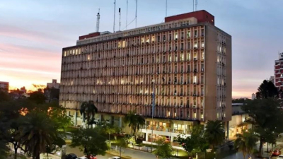El gobierno rechaza la propuesta del PJ para frenar despidos en el Estado