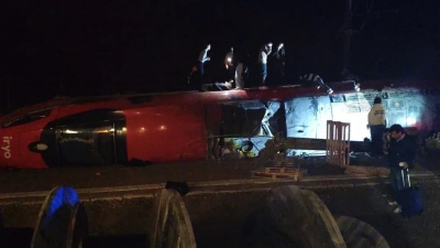 España: un choque entre dos trenes de alta velocidad dejó al menos siete muertos
