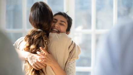 abrazo3.jpg