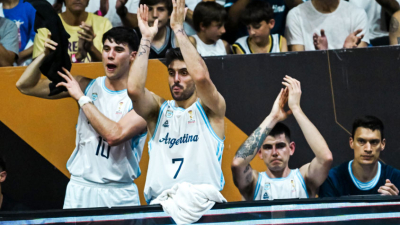Argentina a segunda ronda, con aporte de Gonzalo Corbalán