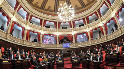 Los senadores pasarán a cobrar más de 11 millones de pesos en marzo