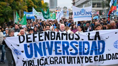 Profundizan plan de lucha por el financiamiento