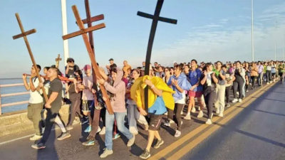 Caminata de fe que une dos provincias: llega el 47° Vía Crucis Interprovincial