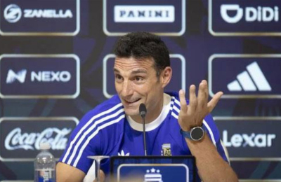 Scaloni sin vueltas: "Si los rendimientos no son buenos, tomaremos medidas"