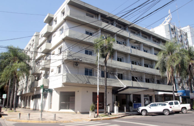 Cerró el Hotel Covadonga: deudas, recesión y competencia desleal