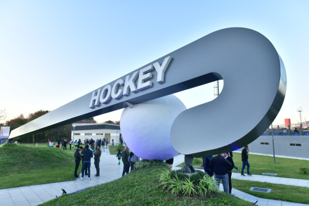 microestadio de hockey Formosa capital.jpg