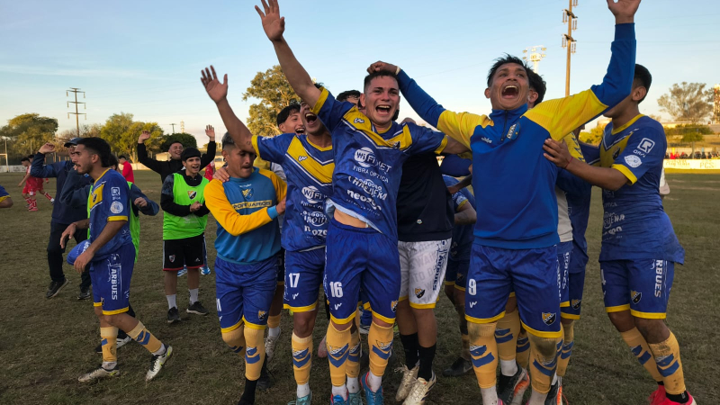 Don Orione se hizo fuerte en Barranqueras y clasificó a semifinales