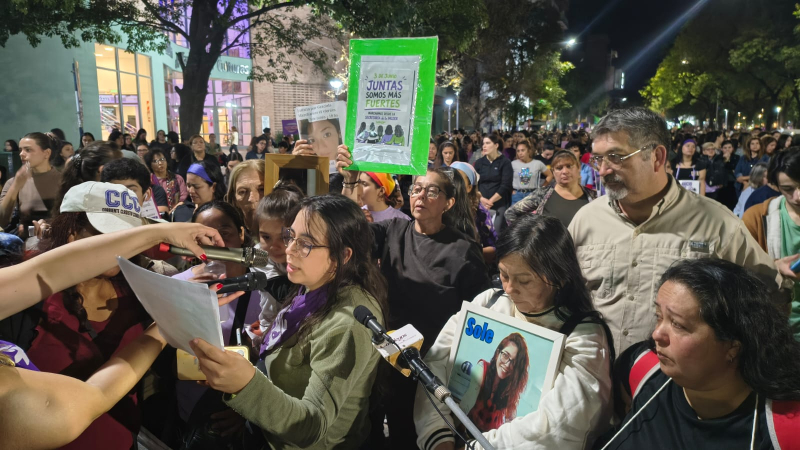 El modelo económico del país fue el centro de las críticas en la marcha Ni Una Menos