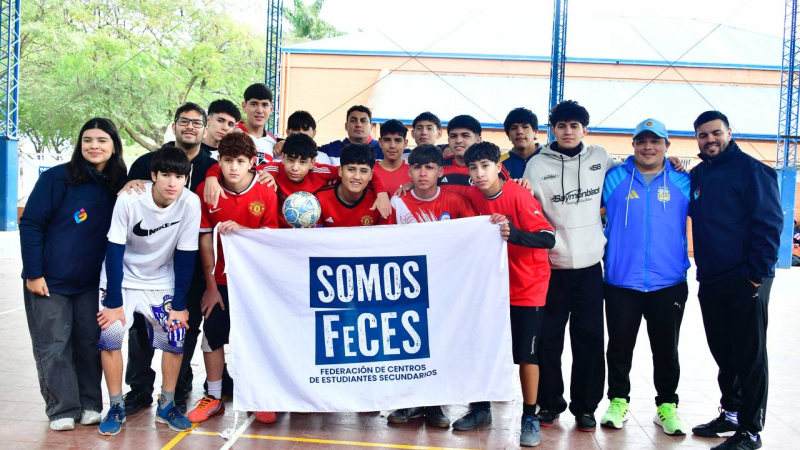 Centro de estudiantes de la EPES 61 realizó convocante actividad deportiva y recreativa