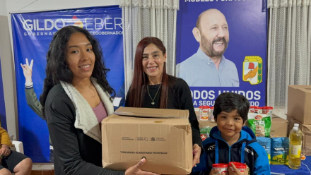 entrega cajas celiacos_Las Lomitas (2)