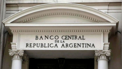 "Milei busca que su personal continúe al frente del Central más allá de 2027"