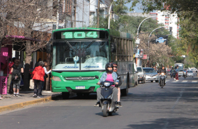 Conflicto eterno: la UTA anunció un paro y mañana no habría colectivos
