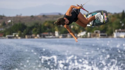Eugenia de Armas se consagró tricampeona mundial de wakeboard en Italia