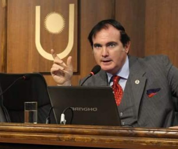 la UNNE revela cómo pueden defenderse los consumidores endeudados 2 derecho