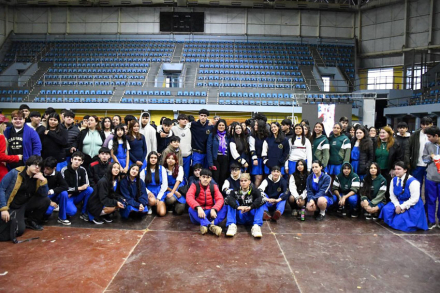 Estudiantes-participaron-de-la-apertura-del-conversatorio-de-seguridad-(4)