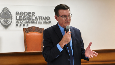Atlanto Honcheruk renunció a la presidencia del interbloque Frente Chaqueño