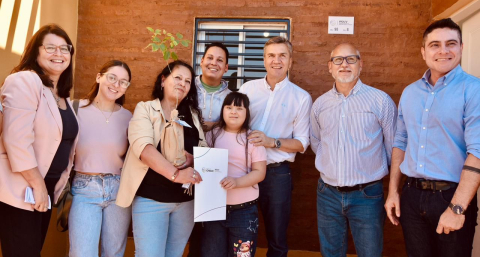 Más familias chaqueñas accedieron a una vivienda