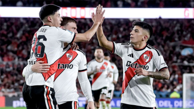 River derrotó a Independiente Rivadavia y se acerca a los playoffs