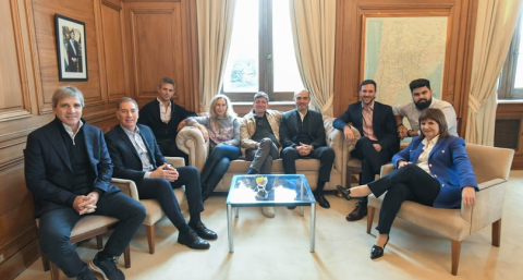 Este martes se reúne la Mesa Política en la Casa Rosada