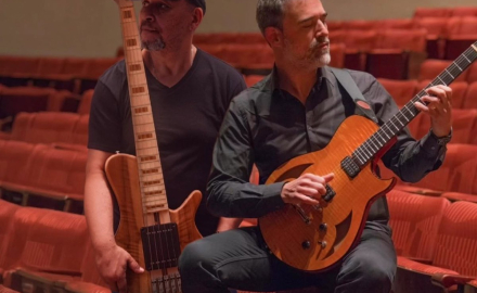 Los músicos Leo Amuedo y Daniel Maza estarán en la región