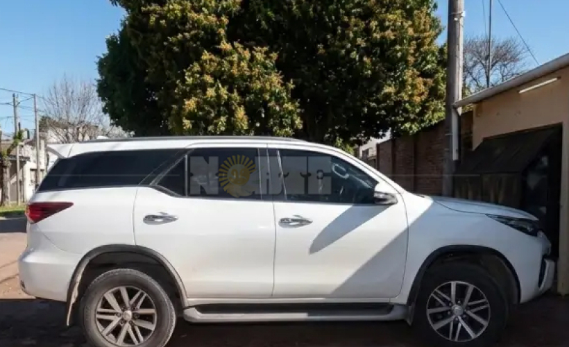 Se realiza el peritaje a la camioneta de Julián Álvarez Guardia