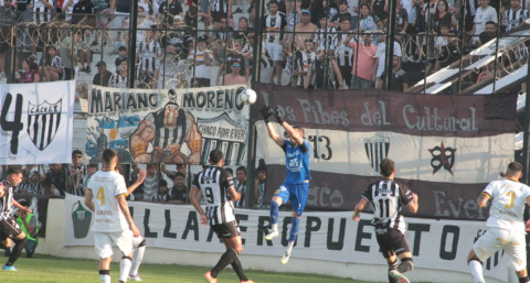 For Ever venció a Brown y sigue su escalada hacia el reducido