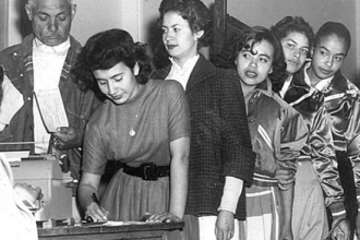 Insfrán conmemoró la Promulgación de la Ley de Voto Femenino