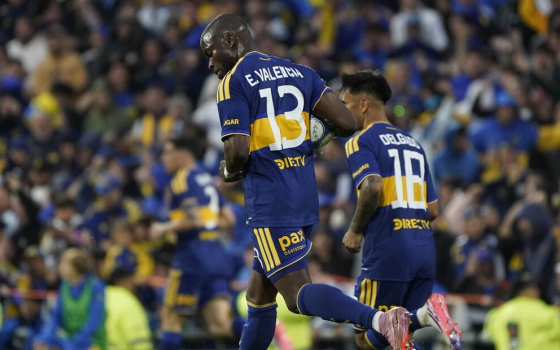 Con tres de Valencia Boca se lo dio vuelta a Racing y está en semifinales