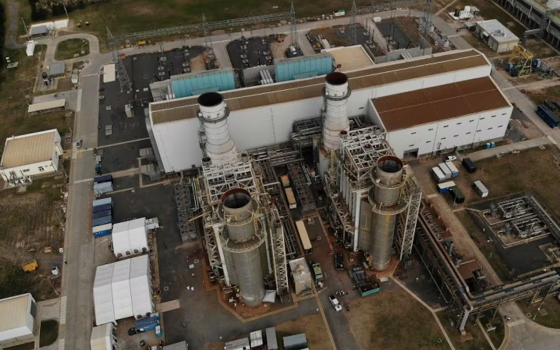 El gobierno prepara el lanzamiento de los pliegos para vender dos centrales eléctricas