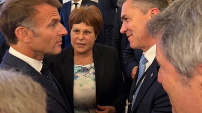 Zdero acompañó a Milei y saludó a Macron en París