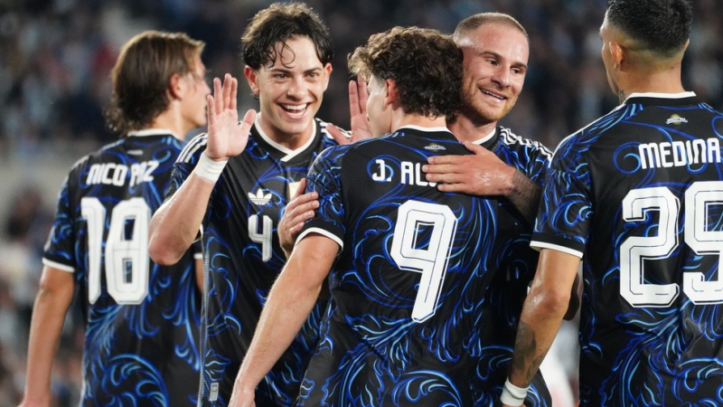 Argentina goleó a Burkina Faso en un partido sin equivalencias