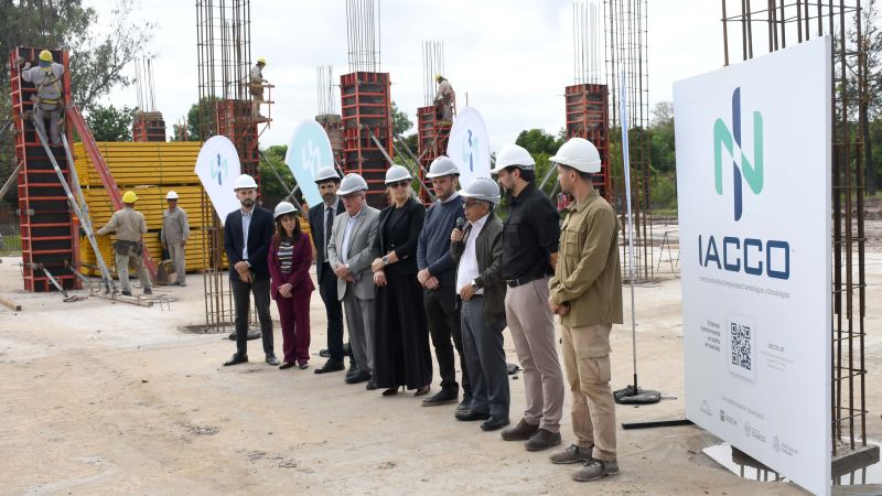 IACCO, cada vez más cerca: comenzó la etapa de elevación y empieza a crecer el edificio