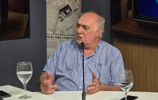 "Hace tres semanas no entra un pedido y esta política de destrucción ya la vimos en los 90"