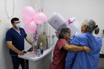 Mamografías-Hospital-de-la-Madre-y-el-Niño