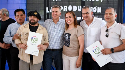 Zdero encabezó el traslado de las cabras destinadas a Dubái