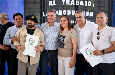 Zdero encabezó el traslado de las cabras destinadas a Dubái