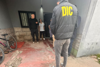 Una mujer fue hallada sin vida en su casa y se investiga cómo murió  