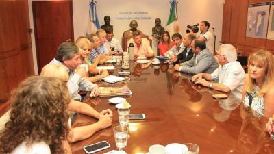 El peronismo quiere independizar el escenario electoral provincial