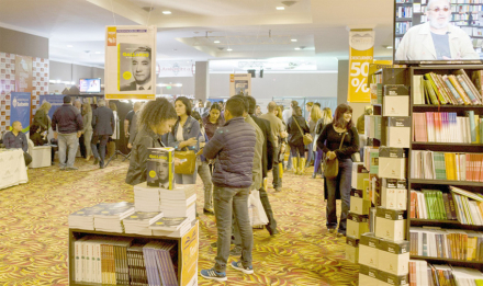 Feria lectores.jpg