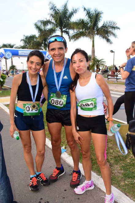 cinthia-lili-javi2.jpg