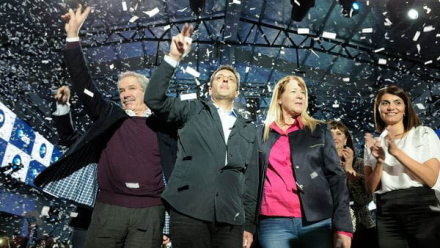Lanzamiento-Massa-Stolbizer.jpg