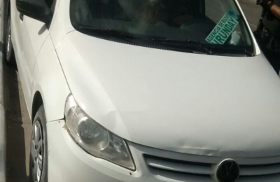 Conducía un remis que tenía pedido de secuestro en La Plata 
